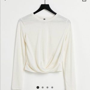 Long sleeved knot top